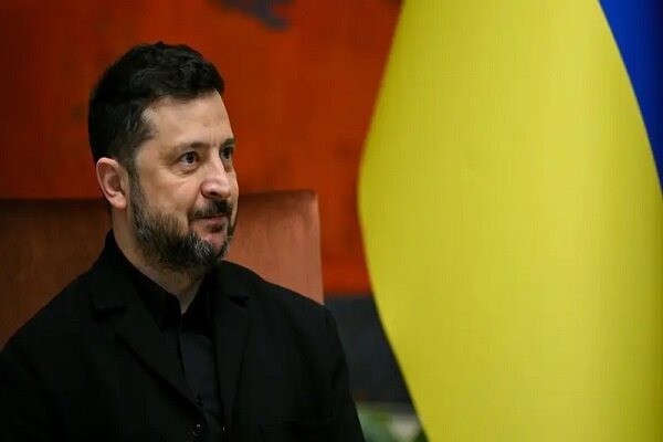 زلنسکی: روسیه دو بار تلاش کرد هواپیمای من را هدف قرار دهد