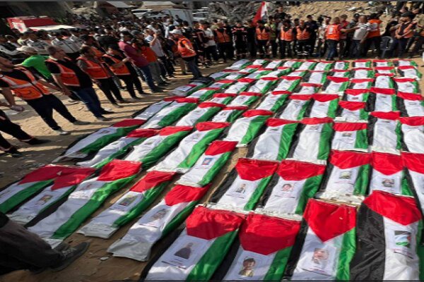 تشییع پیکر ۱۰۵ شهید فلسطینی جنایت «التاج» در غزه+ فیلم
