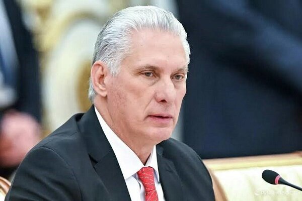 رئیس‌جمهور کوبا: جنگ اقتصادی آمریکا علیه ما بی‌وقفه ادامه دارد