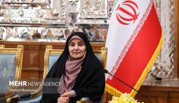 وزیر راه: اتصال ریلی چابهار به شبکه کشور هزینه حمل‌ونقل را کاهش می‌دهد